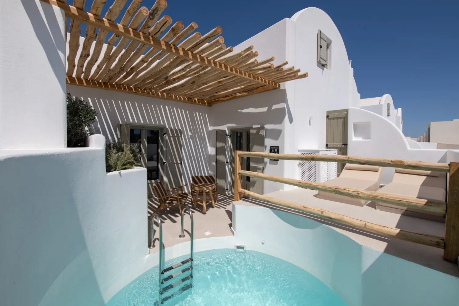 Σουίτα Pool